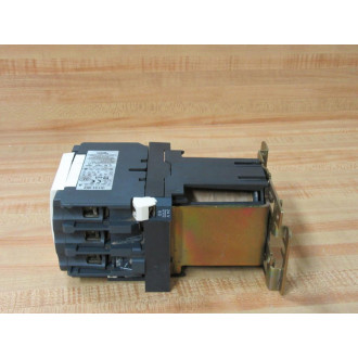 Telemecanique LP1 D5011 BD Contactor LC1 D50 - Used