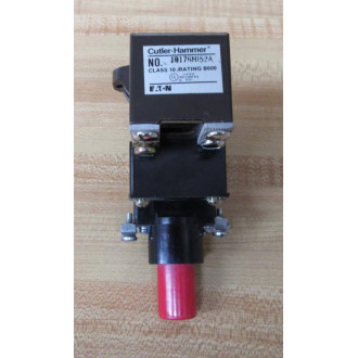 Cutler Hammer 10176H152A Push Button Relay - Used