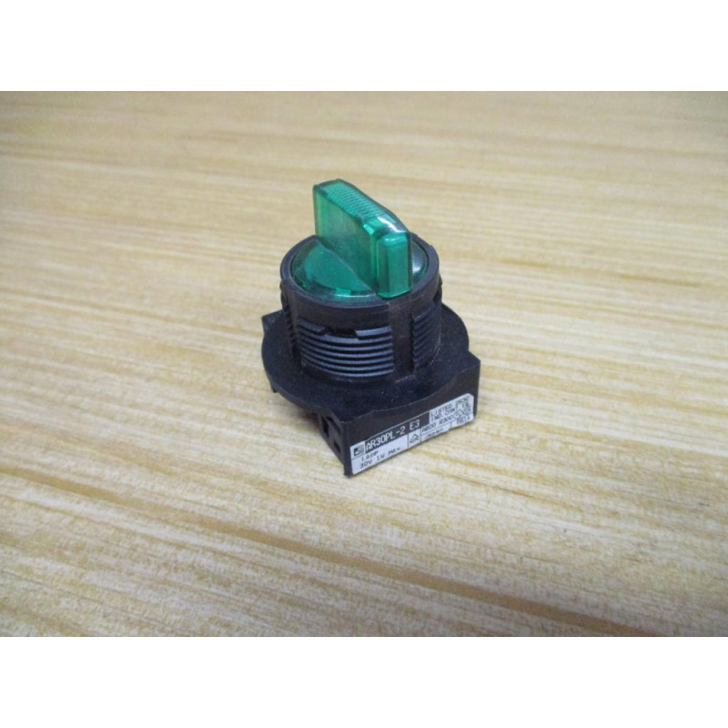 Fuji Electric AR30PL-2E3 Illum. Selector Switch AR30PL210-E3GZC - Used