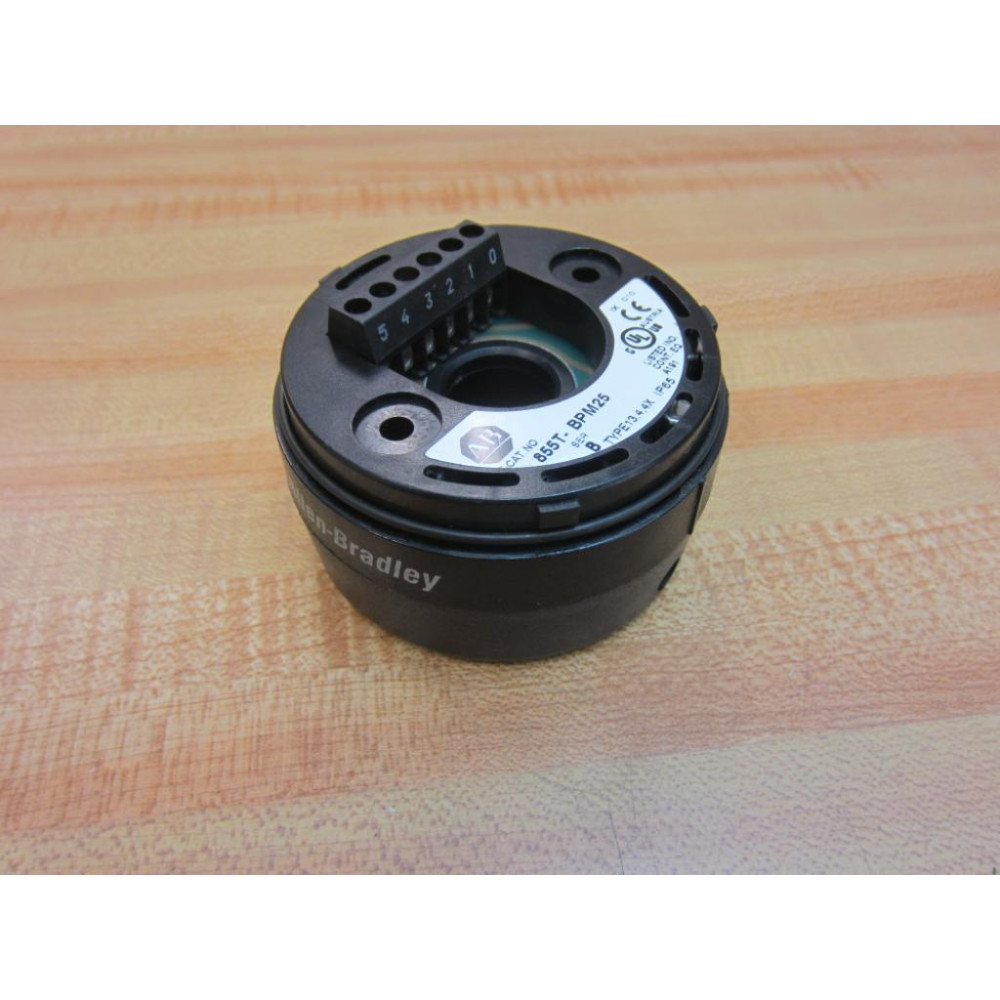 Allen Bradley 855T-BPM25 Stack Light Base 855TBPM25 - Used Allen Bradley 855T-BPM25 Stack Light Base 855TBPM25 - Used