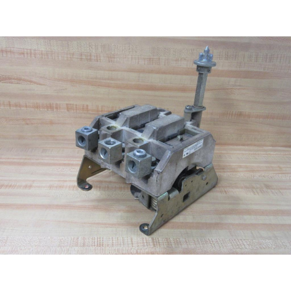 Allen Bradley 1494R-N200 Disconnect Switch 1494RN200 wo 3 Lugs - Used Allen Bradley 1494R-N200 Disconnect Switch 1494RN200 wo 3 Lugs - Used