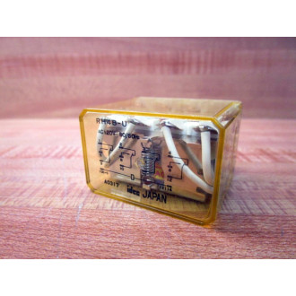 IDEC RH4B-U-AC120V Relay RH4B-U-120V AC CSA 10 120VAC (Pack of 5) - Used