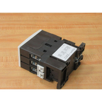 Siemens LEN00D003120B Lighting Contactor 3RT1035-1AK60-0LE0