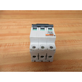 Square D MG17466 Merlin Gerin 15A Breaker 17466 Schneider