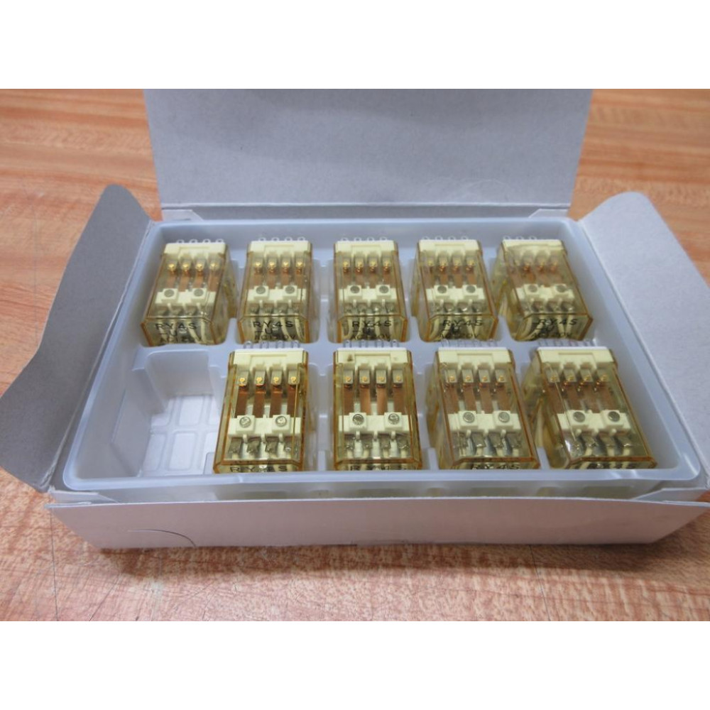 IDEC RY4S-U-AC120V Relay RY4S-U-120V AC 120VAC (Pack of 9) IDEC RY4S-U-AC120V Relay RY4S-U-120V AC 120VAC (Pack of 9)