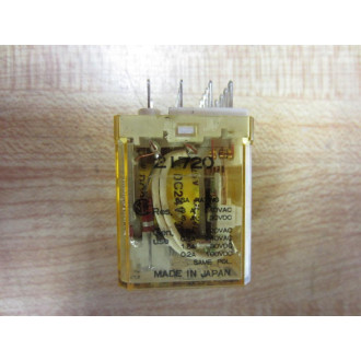 IDEC RY4S-UL-DC24V Relay RY4S-UL-24V DC 24VDC Chipped Clip - Used IDEC RY4S-UL-DC24V Relay RY4S-UL-24V DC 24VDC Chipped Clip - Used