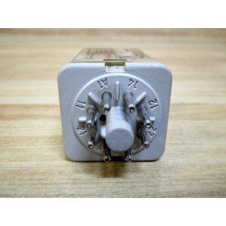 Allen Bradley 700-HA32Z24-24VDC Relay 700-HA32Z24-24V DC Series A (Pack of 2) - Used