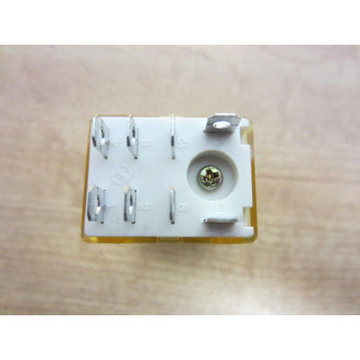 IDEC RH2B-U-DC24V Relay RH2B-U-24V DC 24VDC - Used