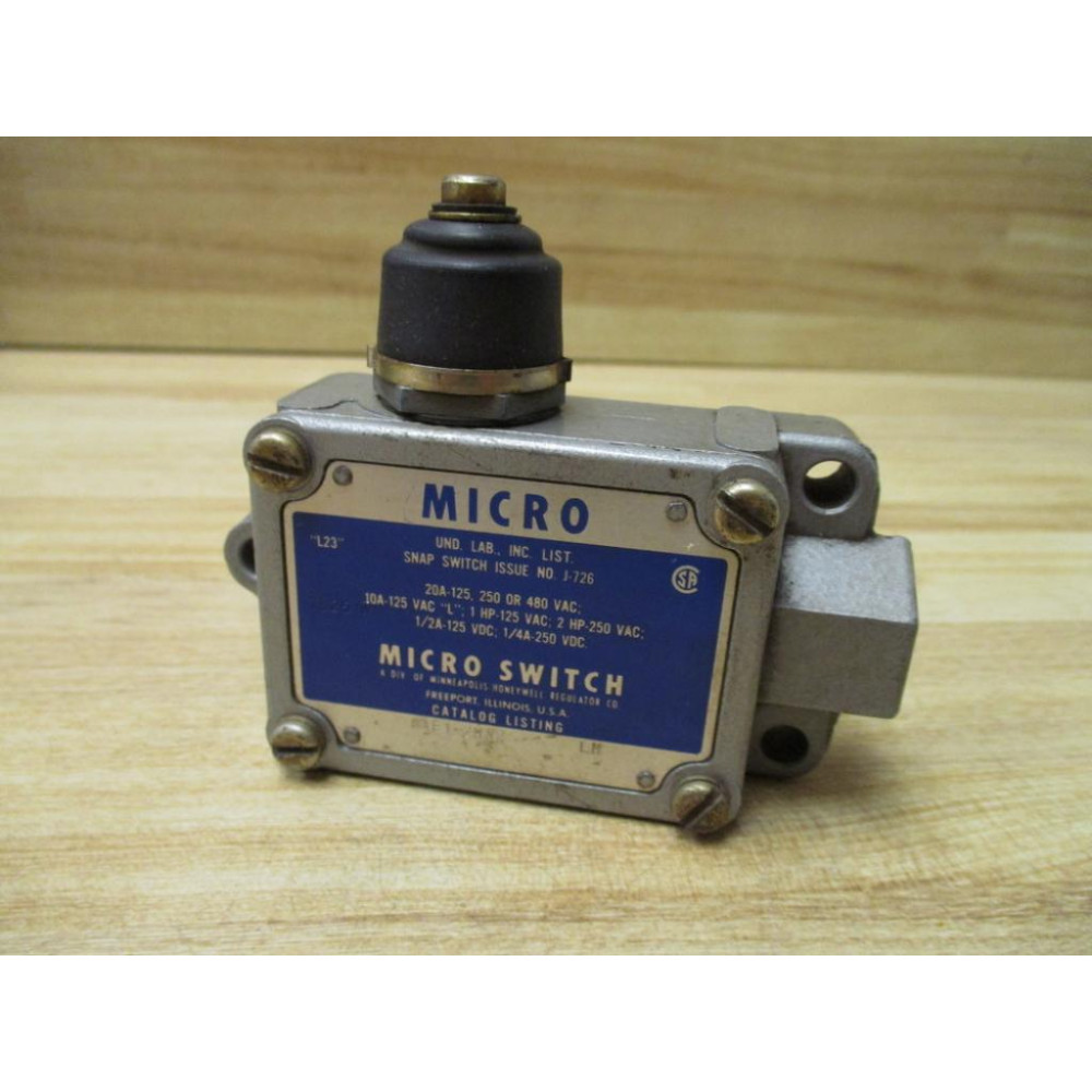 Micro Switch BAF1-2RN2 LH Limit Switch BAF12RN2LH - New No Box Micro Switch BAF1-2RN2 LH Limit Switch BAF12RN2LH - New No Box