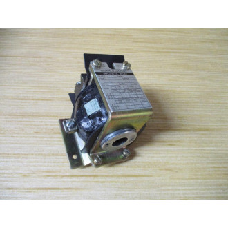 Square D 9055-NO155 Magnetic Relay 9055-N0115 - Used