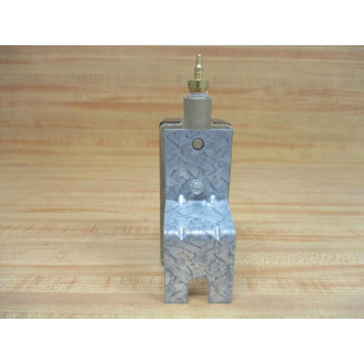 Johnson Controls T-5210-1008 Temperature Transmitter T52101008 - Used Johnson Controls T-5210-1008 Temperature Transmitter T52101008 - Used