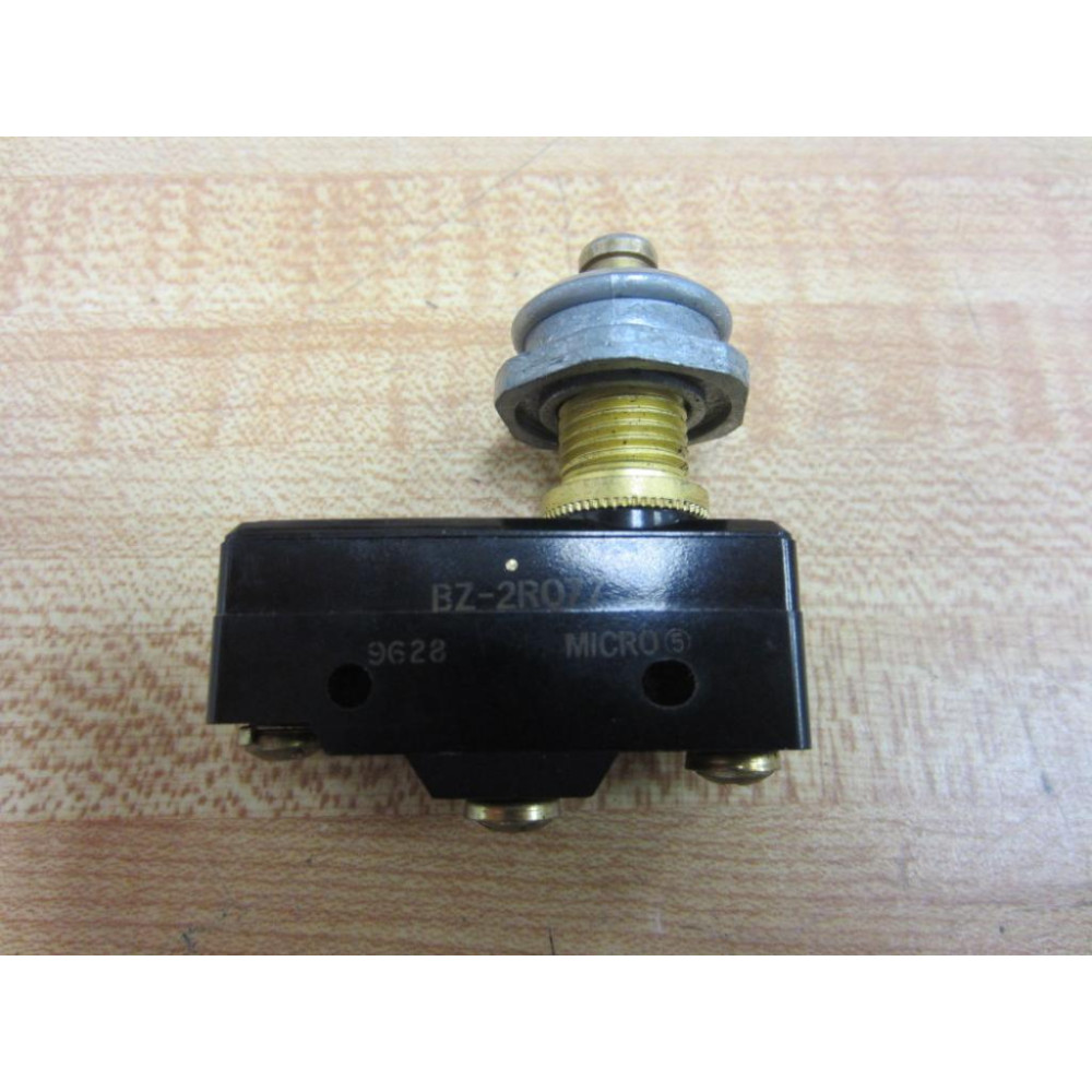 Micro Switch BZ-2RQ77 Honeywell Limit  Switch BZ2RQ77 - New No Box Micro Switch BZ-2RQ77 Honeywell Limit  Switch BZ2RQ77 - New No Box