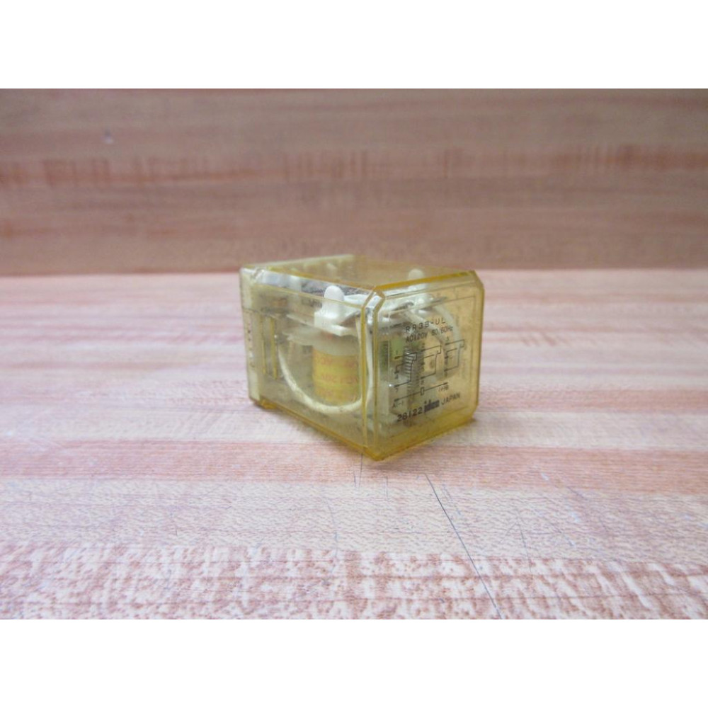IDEC RR3B-UL-AC120V Relay RR3B-UL-120V AC 120VAC 240 VAC - Used IDEC RR3B-UL-AC120V Relay RR3B-UL-120V AC 120VAC 240 VAC - Used