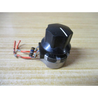 Clarostat 100P5003 Potentiometer W Knob - Used