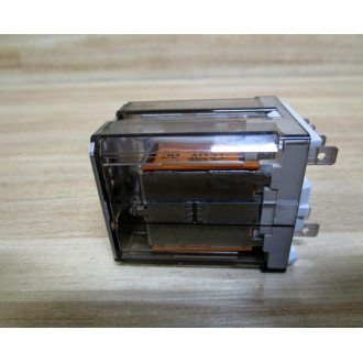 Allen Bradley 700-HB32A1-120VAC Relay 700-HB32A1-120V AC Series E Allen Bradley 700-HB32A1-120VAC Relay 700-HB32A1-120V AC Series E