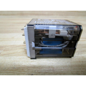 Allen Bradley 700-HB33Z24-24VDC Relay 700-HB33Z24-24V DC Series D Allen Bradley 700-HB33Z24-24VDC Relay 700-HB33Z24-24V DC Series D