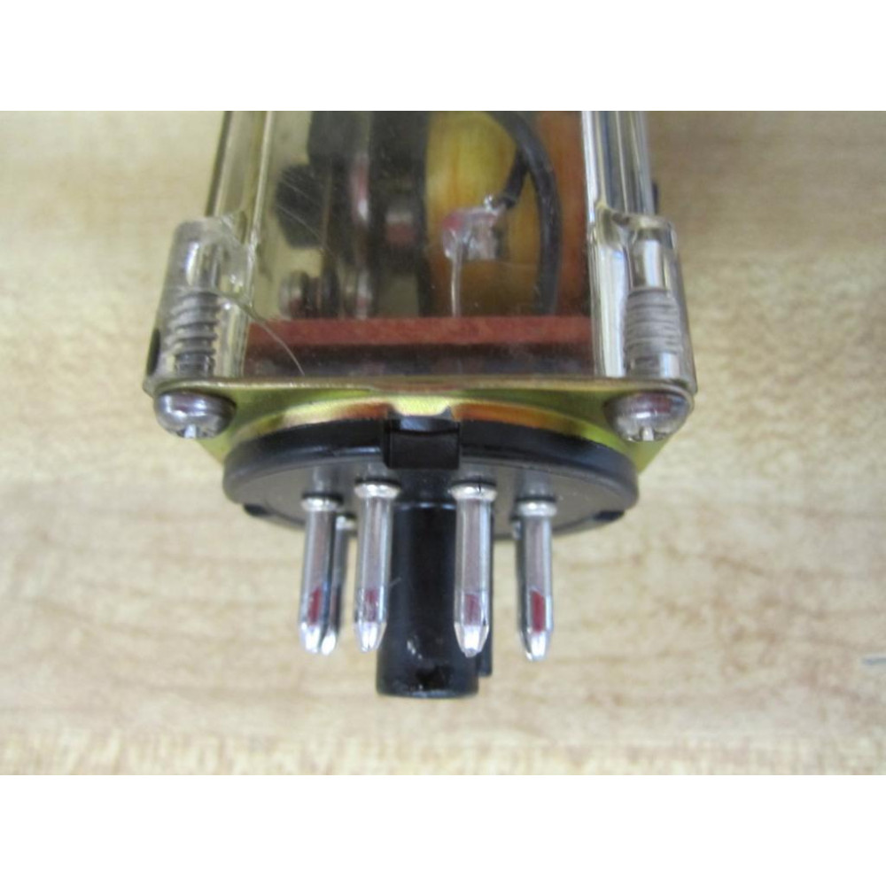 Potter & Brumfield KRP-11DN-24VDC Relay KRP-11DN-24V DC 1 Small Crack - Used Potter & Brumfield KRP-11DN-24VDC Relay KRP-11DN-24V DC 1 Small Crack - Used