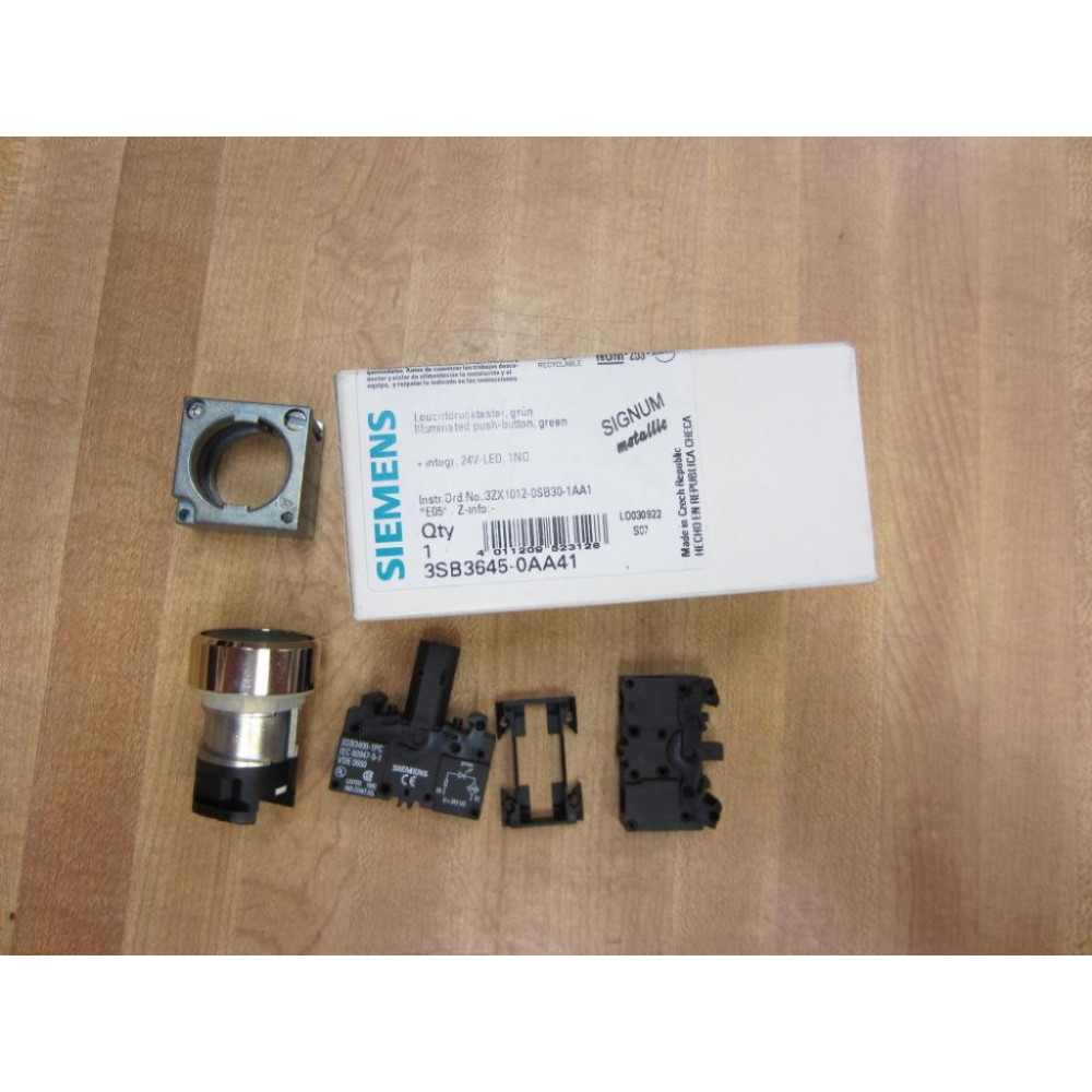 Siemens 3SB3645-0AA41 Green Push Button 3SB36450AA41 Siemens 3SB3645-0AA41 Green Push Button 3SB36450AA41