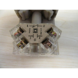 Square D 9001-KT1R31 Pilot Light Red 9001KT1R31 - Used Square D 9001-KT1R31 Pilot Light Red 9001KT1R31 - Used