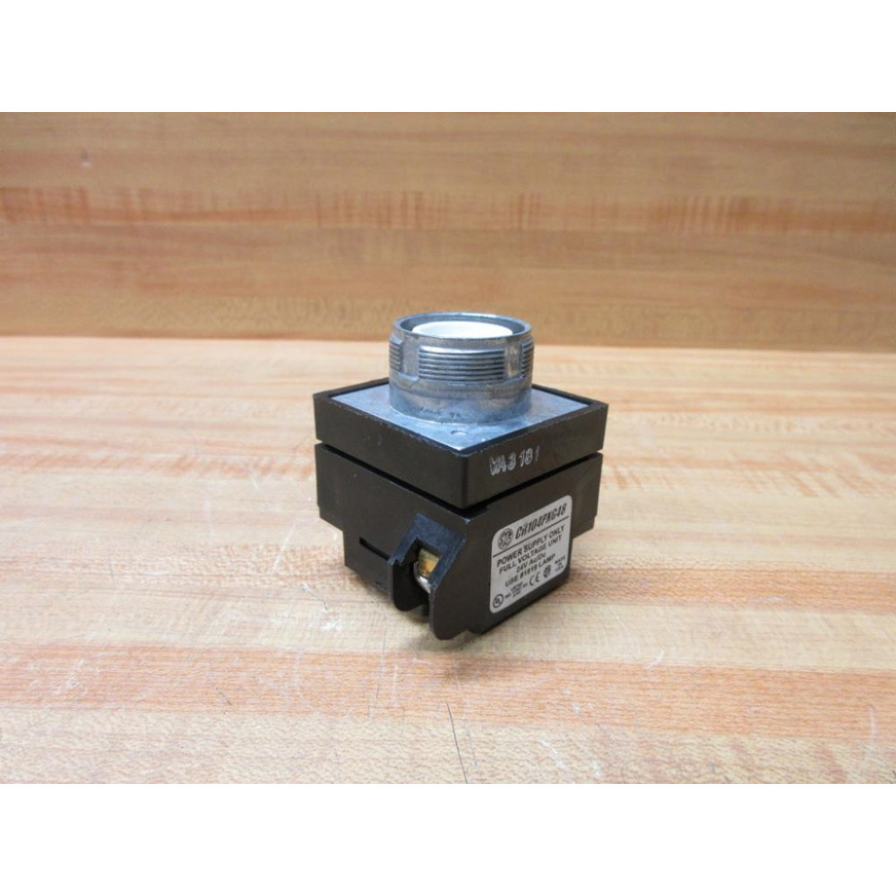 General Electric CR104PXG48 Full Voltage Socket With Lamp Core Only, Push - Used General Electric CR104PXG48 Full Voltage Socket With Lamp Core Only, Push - Used