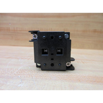 General Electric CR104PXG48 Full Voltage Socket With Lamp Core Only, Push - Used General Electric CR104PXG48 Full Voltage Socket With Lamp Core Only, Push - Used