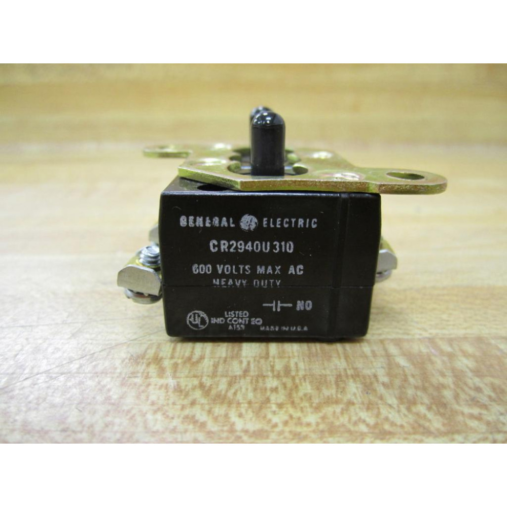 General Electric CR2940U310 GE Block wMounting Plate - New No Box General Electric CR2940U310 GE Block wMounting Plate - New No Box
