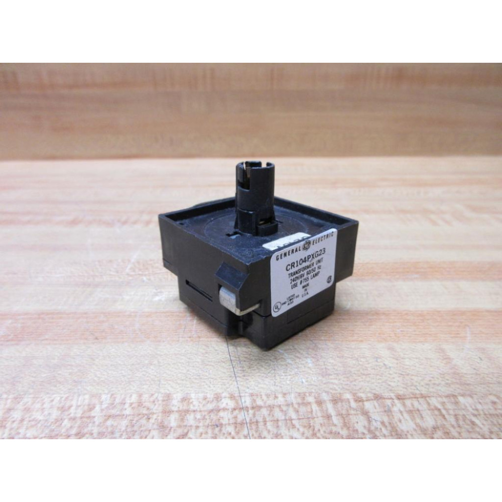 General Electric CR104PXG23 Transformer Light Socket - Used General Electric CR104PXG23 Transformer Light Socket - Used