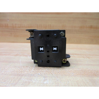 General Electric CR104PXG25 Push Button Core Only, Pilot Light - New No Box General Electric CR104PXG25 Push Button Core Only, Pilot Light - New No Box