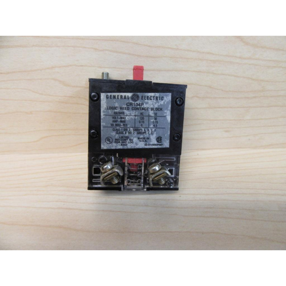 General Electric CR104P-XC01R Contact Block GE CR104PXC01R - Used General Electric CR104P-XC01R Contact Block GE CR104PXC01R - Used