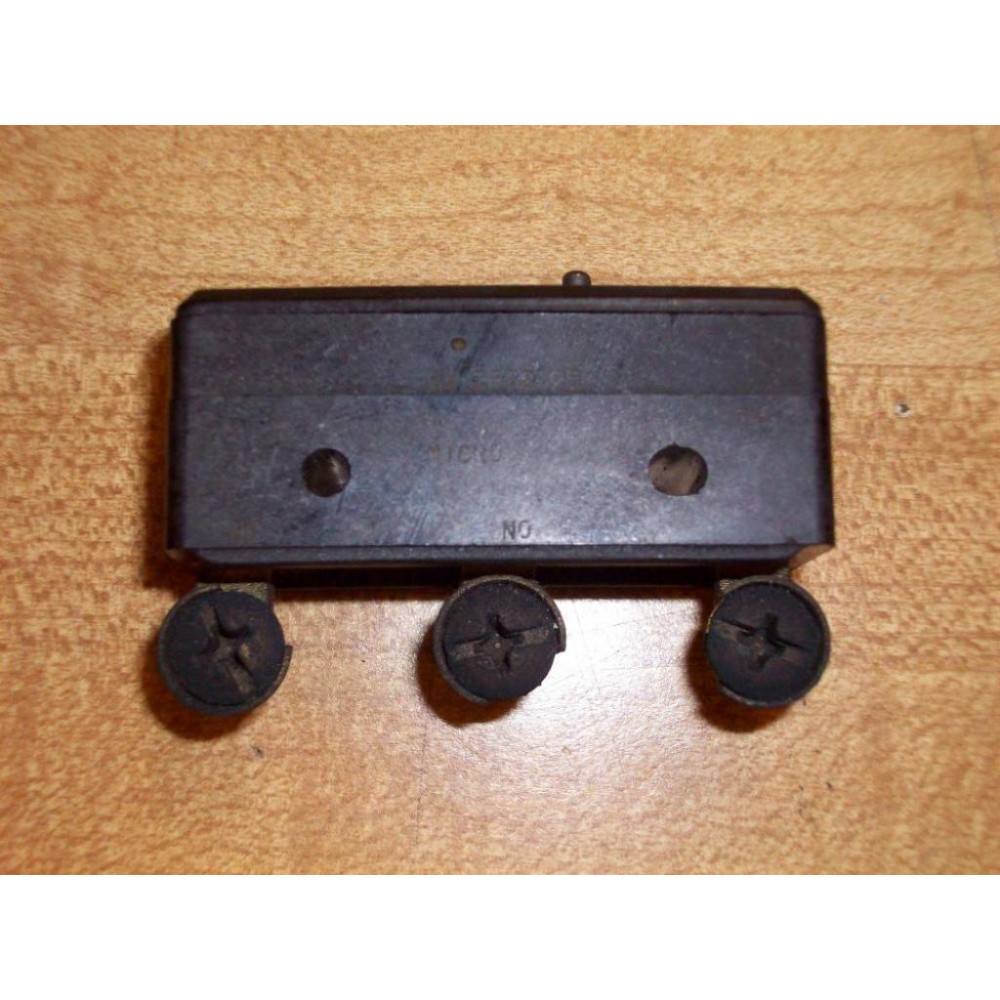 Micro Switch Honeywell BA-2R62-P5 Switch BA2R62P5 - Used