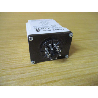 Allen Bradley 700-HT12AU120 Time Delay Relay Ser. B