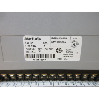 Allen Bradley 1791-0B32 DC Ouput IO Module 1791-OB32 Series B REV. C01 - Used
