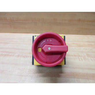 Eaton P1-32SP1-032 Disconnect Switch P1-32 W(2) HI11-P1P3E - Used