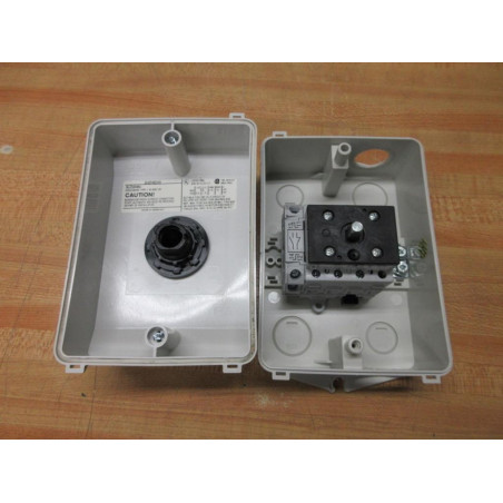 Siemens 3LD2064-1GP53-0US2 Disconnect Switch 3LD2064 - Used