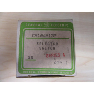 General Electric CR104B132 Selector Switch