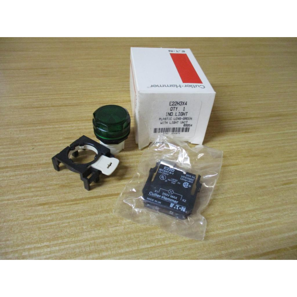 Cutler Hammer E22H3X4 Eaton Indicator Light