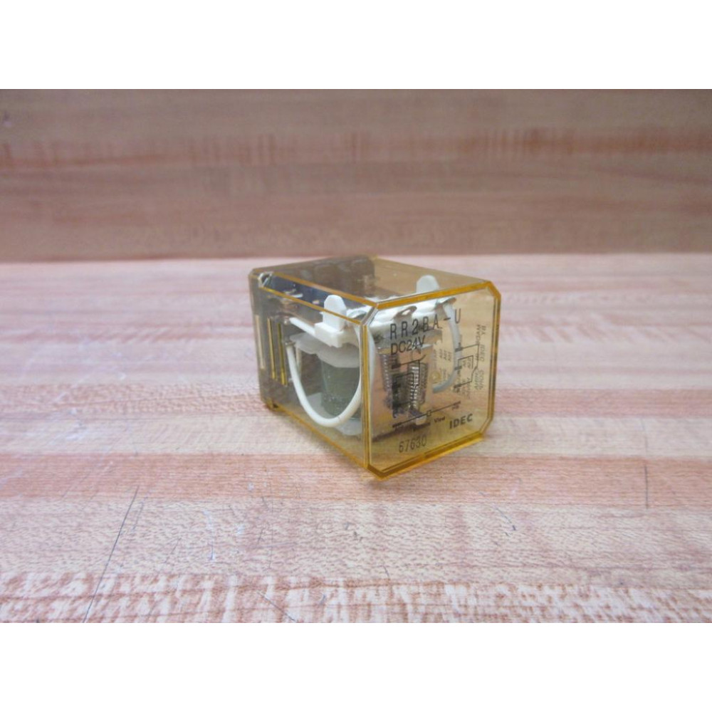 IDEC RR2BA-U-DC24V Relay RR2BA-U-24VDC - New No Box