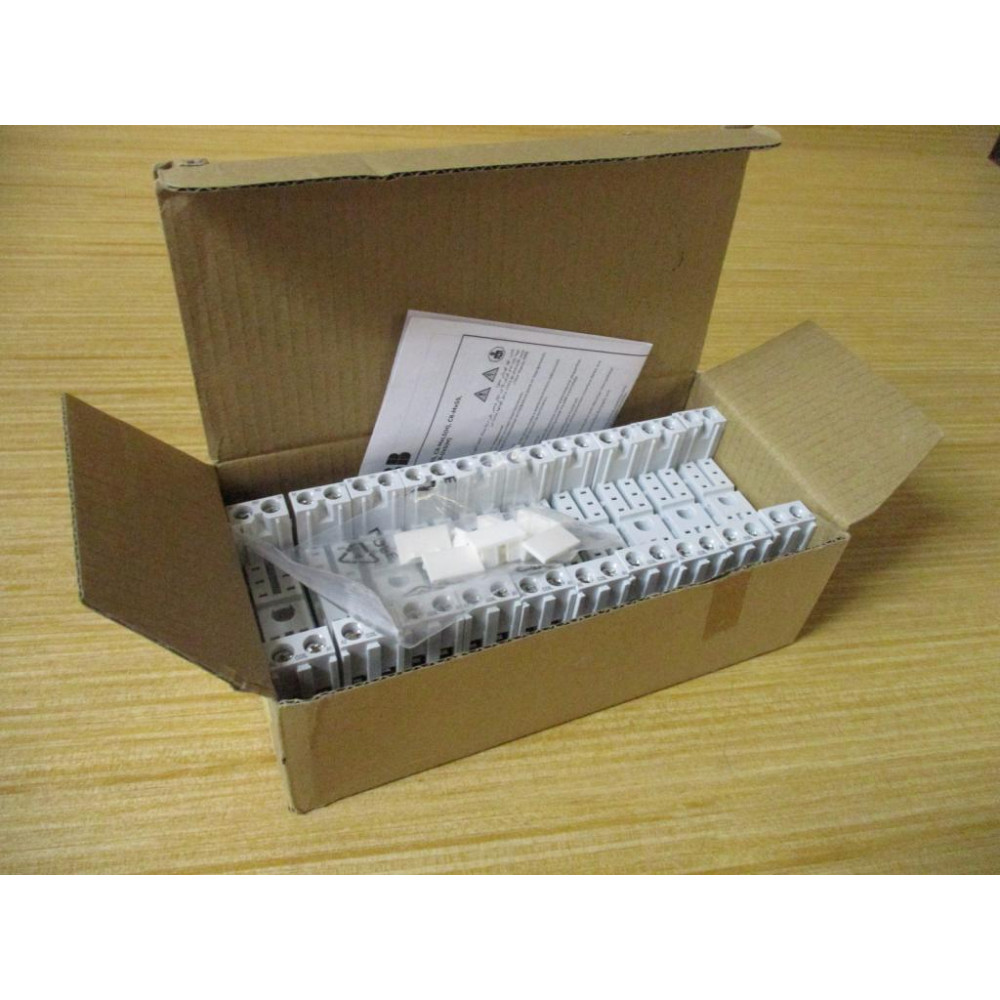 ABB CR-PSS Relay Socket 1SVR405650R1000 (Pack of 10)