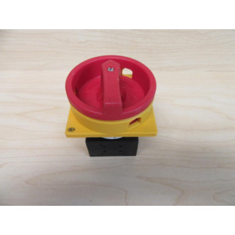 Cutler-Hammer Eaton Moeller T0-2-1 Rotary Switch - Refurbished