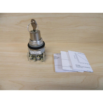 Allen Bradley 800T-H3126B Selector Switch - New No Box