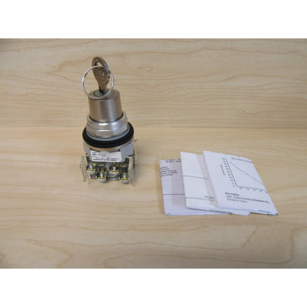 Allen Bradley 800T-H3126B Selector Switch - New No Box