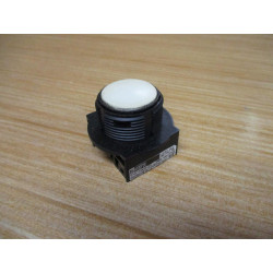 Fuji Electric AR30FOR-10W Push Button AR30FOR10W (Pack of 2) - Used