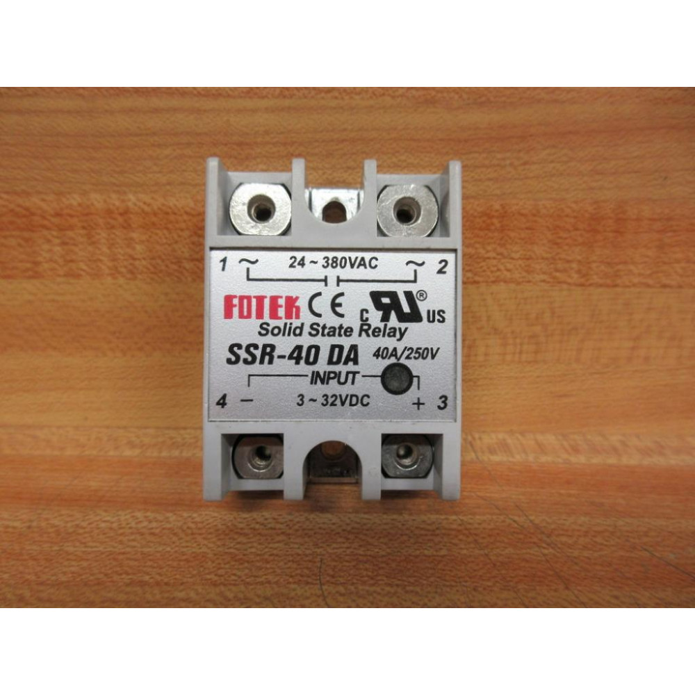 Fotek SSR-40 DA Relay SSR40DA 3-32VDC - New No Box