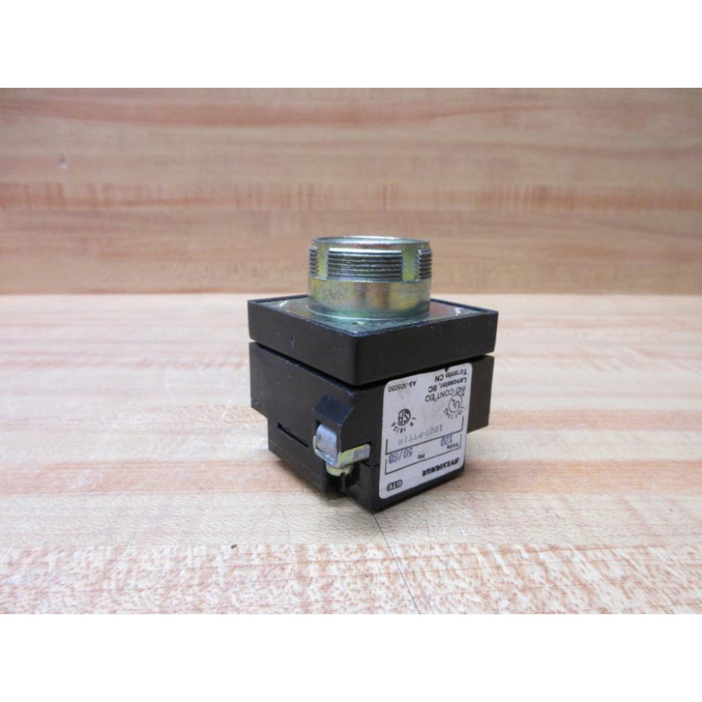 Joslyn Clark 100T-PTT1R Danaher Push To Test Light 100TPTT1R Core Only - Used