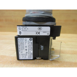Allen Bradley 800T-QAH2WD1 Push Button Switch - New No Box