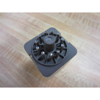 Allen Bradley 700-HA33Z24VDC Relay 700-HA33Z24V DC Ser B - Used