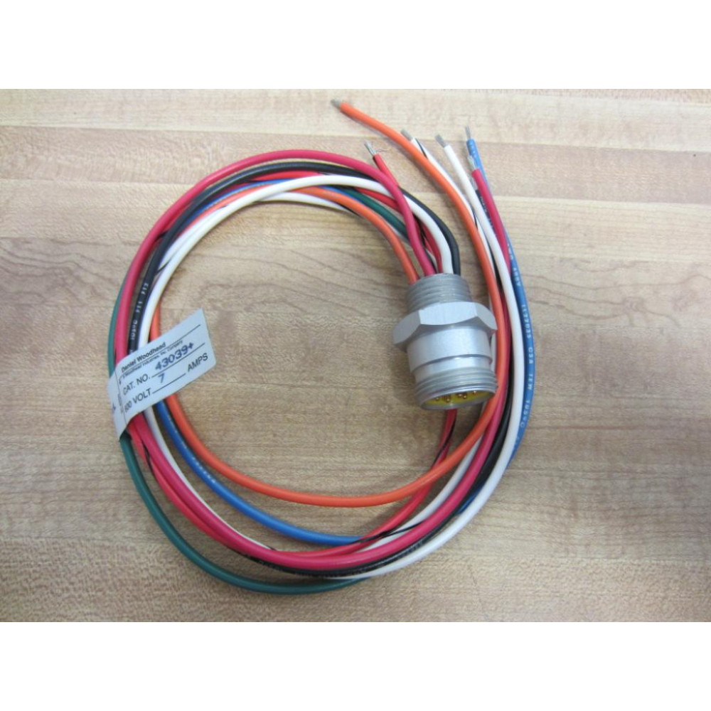 Daniel Woodhead 43039 Receptacle 600V 7A 8P Male + - New No Box