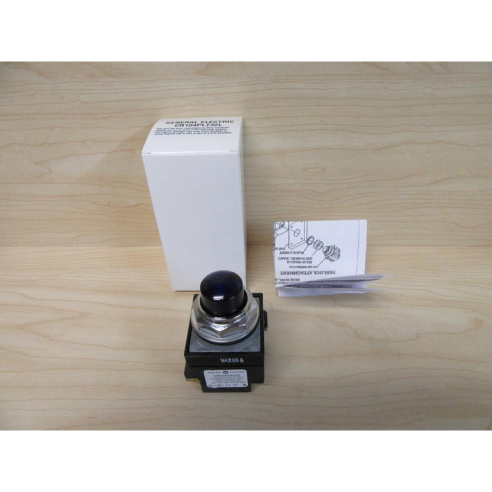 General Electric CR104PLT32L Push To Test Switch GE