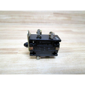 General Electric CR2940U201 Contact Block WBracket  CR2940U201A - New No Box