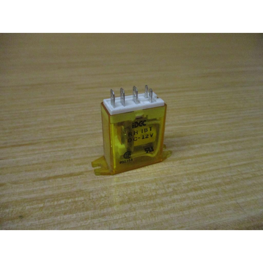 IDEC RHIBT DC-12V Relay RH1BT DC-12V - Used